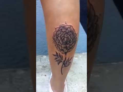 Significado del tatuaje de flor de cempasúchil