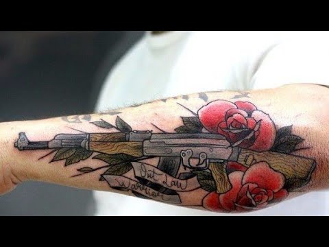Significado de los diseños de tatuaje de ángel con AK-47